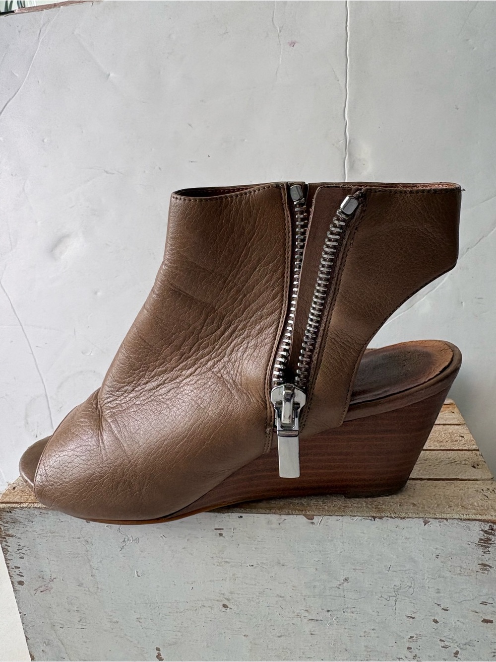 Kenneth Cole Brown Leather Peep-Toe Ankle Boots - Picture 3 of 12